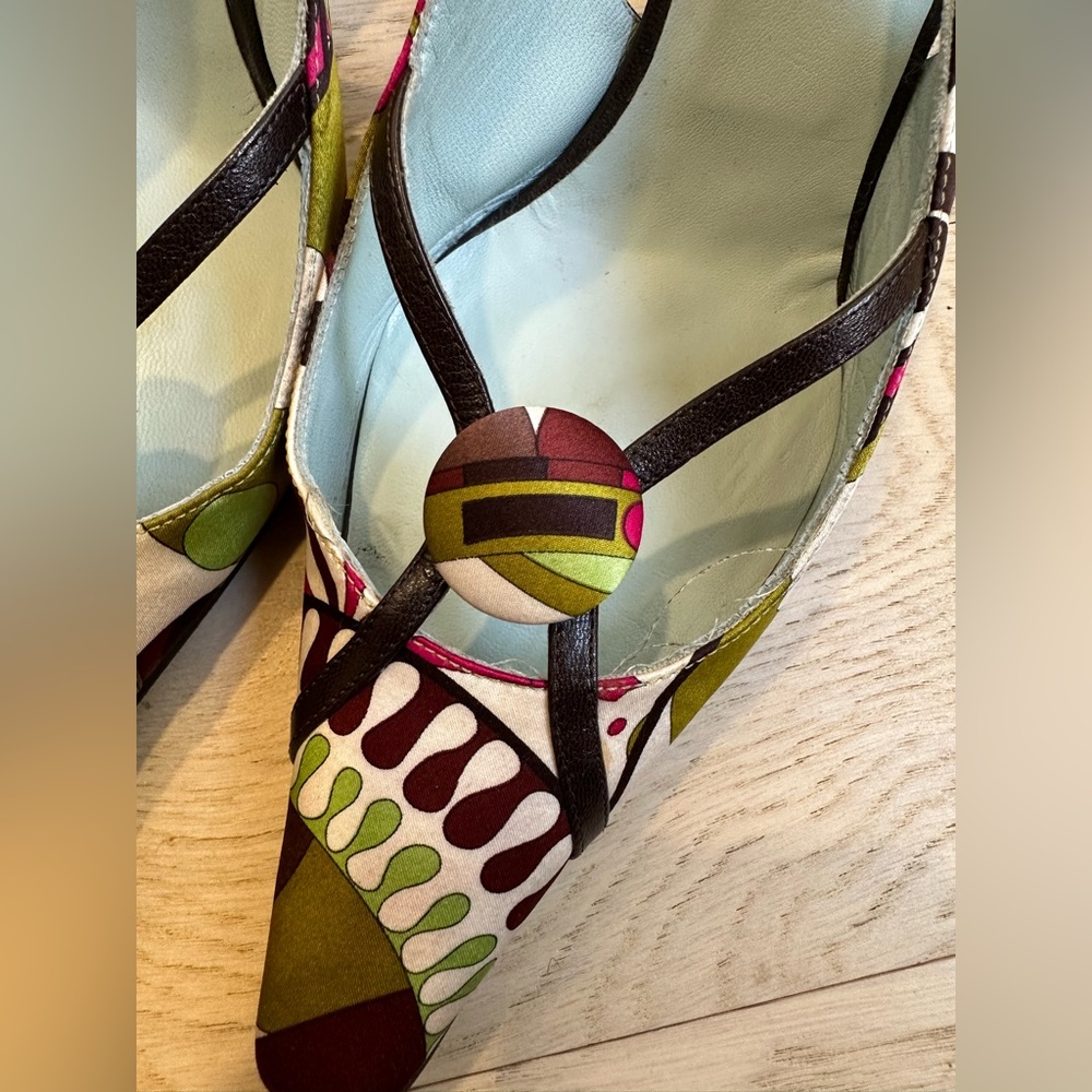 Authentic multicolor Emilio Pucci Slingback heels with cutout detailing! - Picture 6 of 7